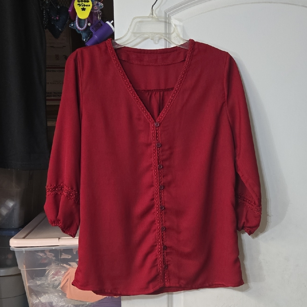 ☀️Elegant Red Women's Blouse Medium - Picture 1 of 7